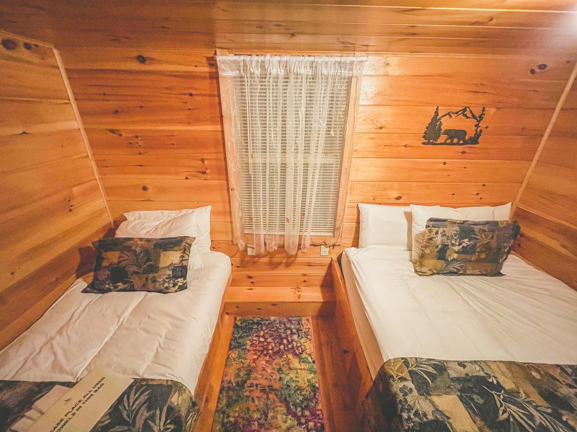 Motel Long Lake And Cottages Szoba fotó