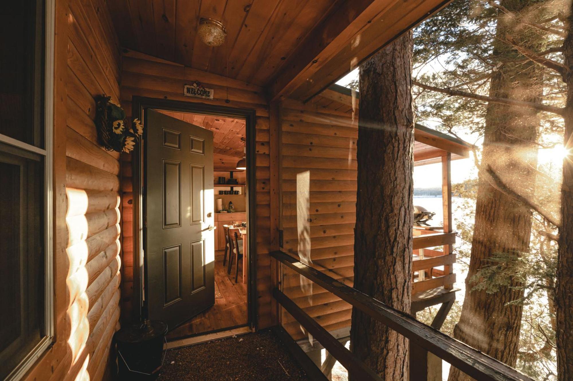 Motel Long Lake And Cottages Kültér fotó